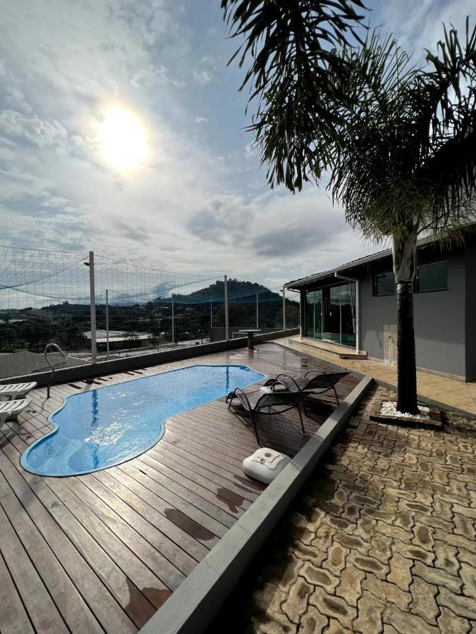 Villa Casa Alto Padrao Com Area Gourmet Completa, Piscina E Campo Futebol Socorro  Exterior foto